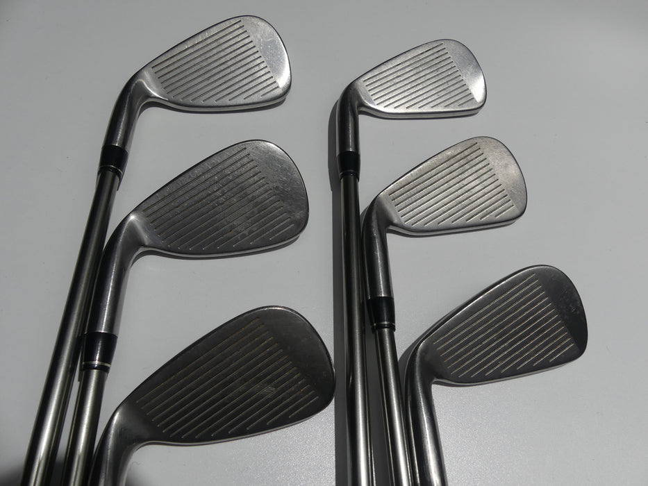 Taylormade 200 Series Iron Set 5-PW Stiff Graphite