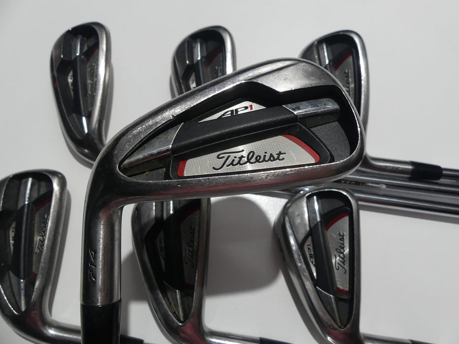 Titleist 714 AP1 Iron Set 4-PW Regular Steel Left Handed