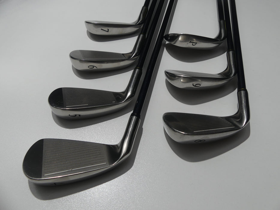 XXIO Series 2 Iron Set 4-PW Regular Graphite