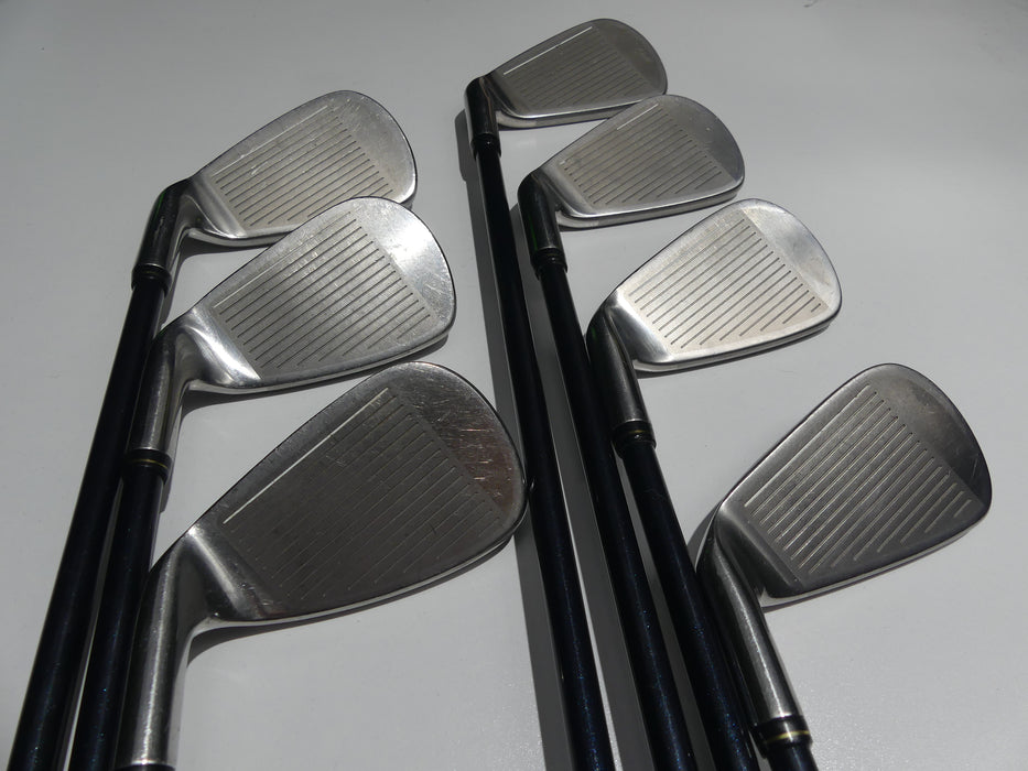 XXIO Series 2 Iron Set 4-PW Regular Graphite