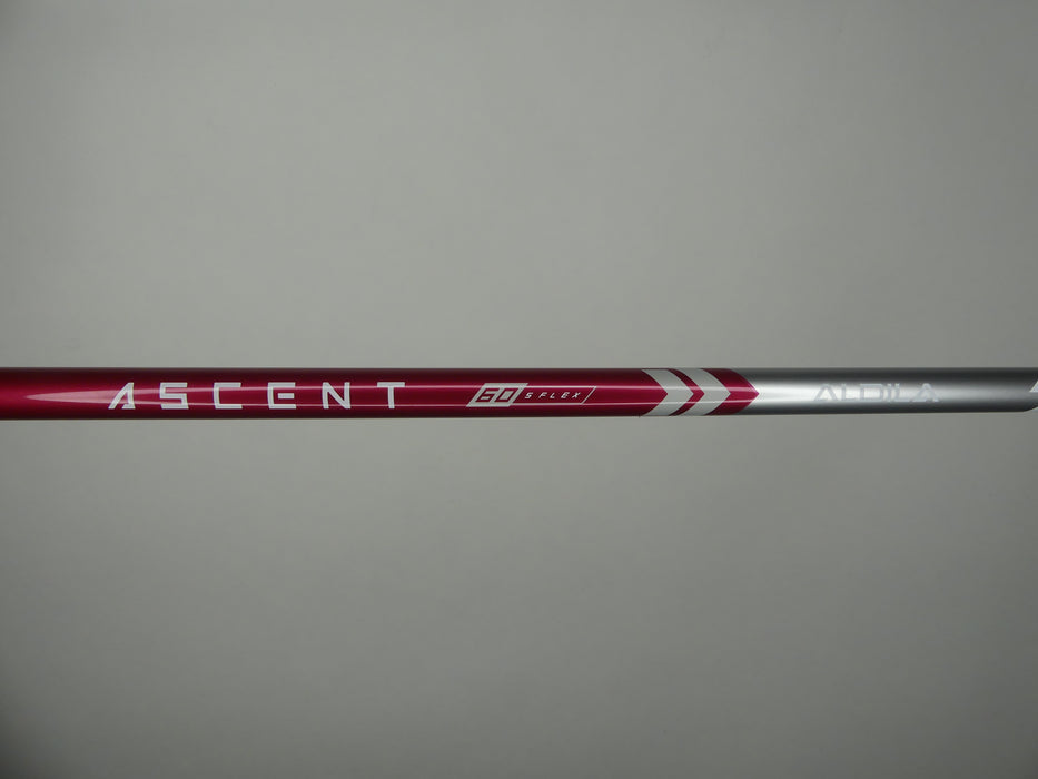 Cobra DarkSpeed LS Driver 9.0* Stiff Flex