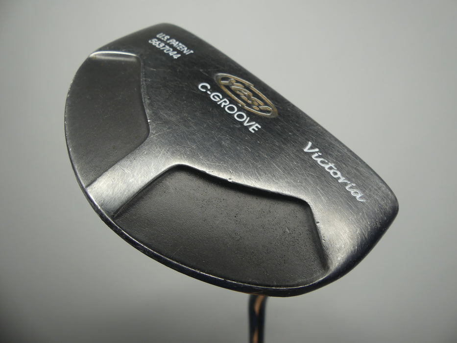 Yes! C-Groove Victoria Putter