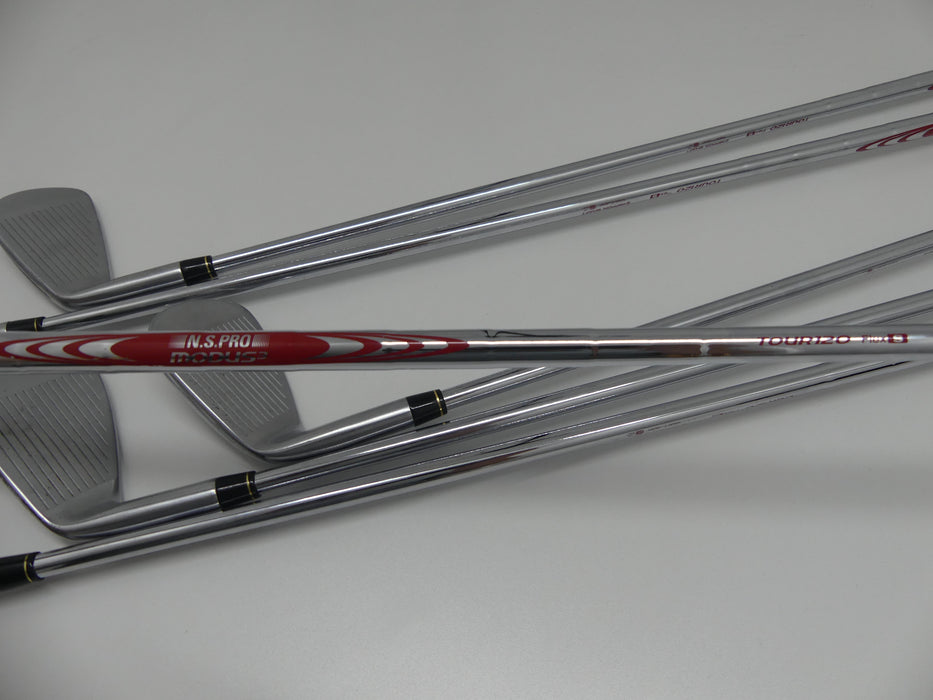 Taylormade P790 2017 Iron Set 5-PW Stiff Steel