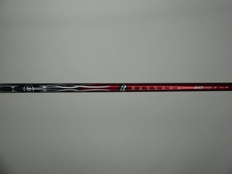 Titleist 913H.d #4 Hybrid Regular Flex (Dented)