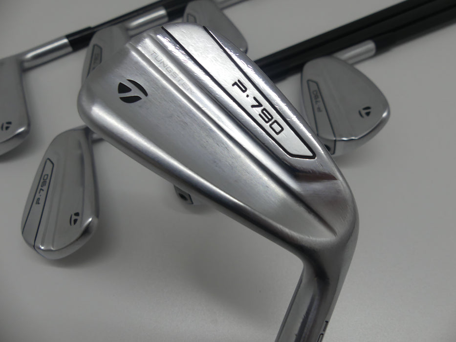 Taylormade P790 2019 Iron Set 4-PW Stiff TOUR AD Graphite