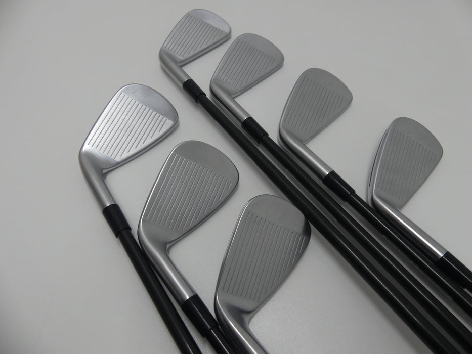 Taylormade P790 2019 Iron Set 4-PW Stiff TOUR AD Graphite