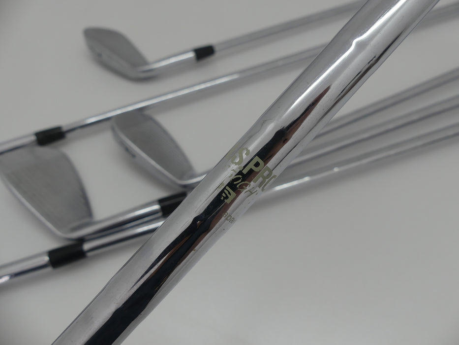 Titleist AP2 Iron Set 5-PW Stiff Steel