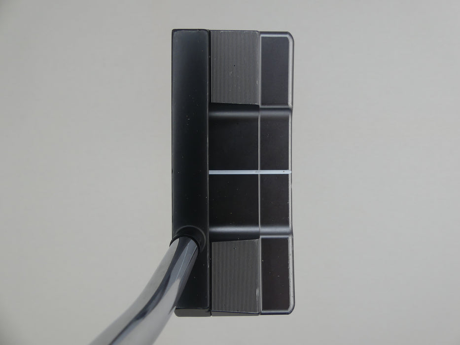 Odyssey Tri Hot 5K Triple Wide Putter