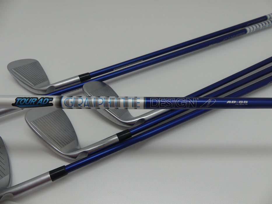 Ping G700 Iron Set 5-PW Regular Graphite *Tour AD*
