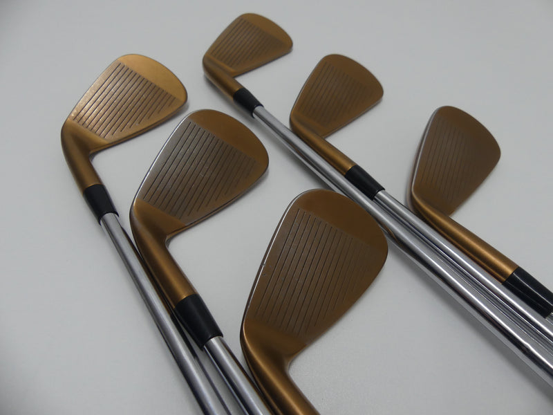 Cobra King Tour MIM Copper Iron Set 5-PW Stiff Steel