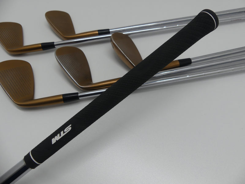 Cobra King Tour MIM Copper Iron Set 5-PW Stiff Steel