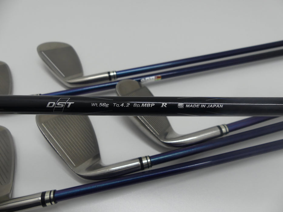 XXIO Series 8 Iron Set 5-PW Regular Graphite