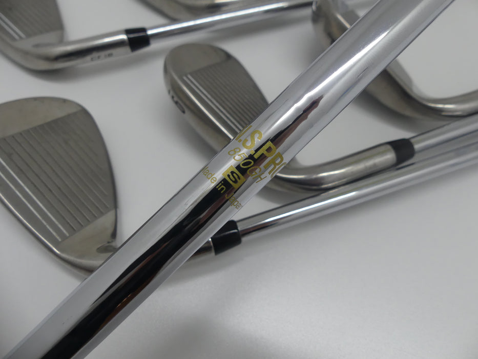Callaway Rogue Iron Set 5-PW Stiff Steel